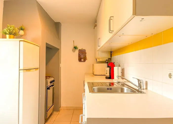 Cozy Charming Flat In Flowers Garden! Appartement