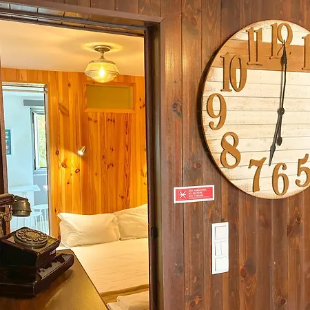 Апартаменты Cozy Charming Flat In Flowers Garden! *