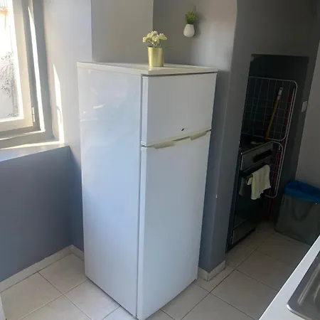 Cozy Charming Flat In Flowers Garden! Lisbona